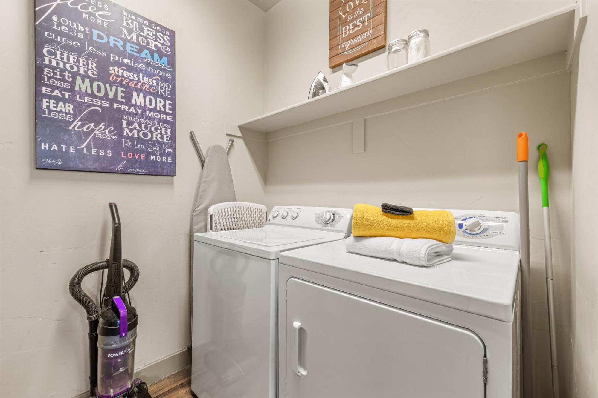 Butterfly Themed Kings Apartment With Private Garage & Access To Lux Hot Tub, Bbq & Gym South Jordan Luaran gambar