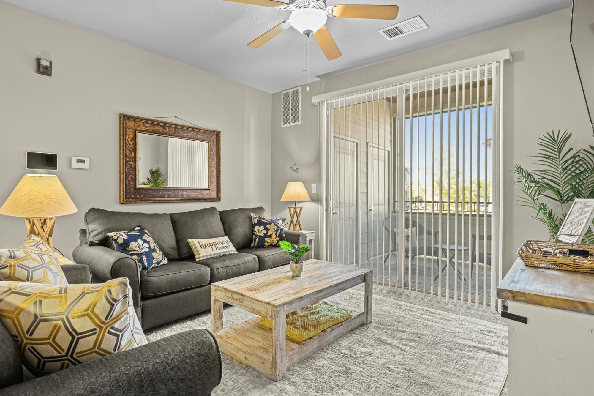 Butterfly Themed Kings Apartment With Private Garage & Access To Lux Hot Tub, Bbq & Gym South Jordan Luaran gambar