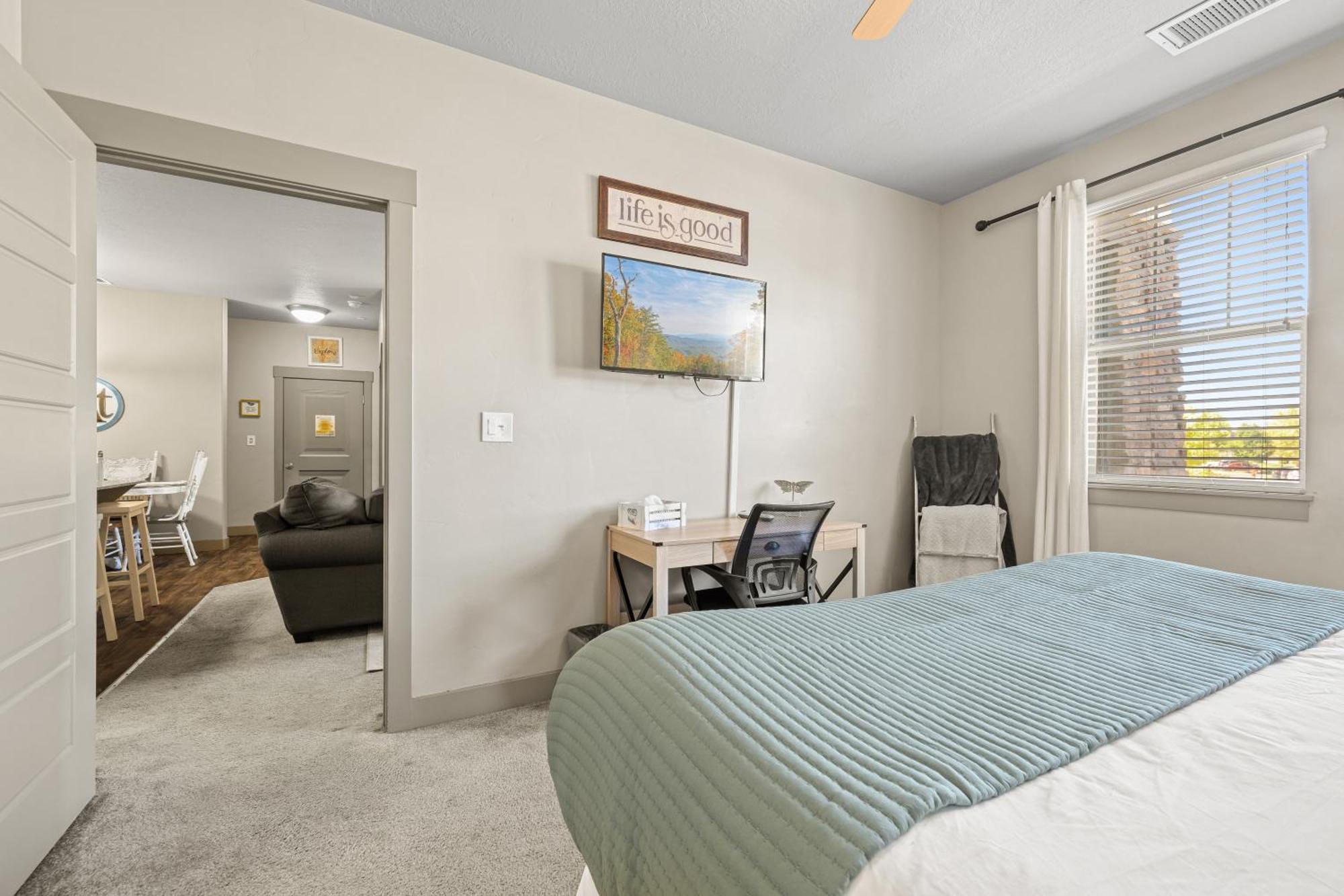 Butterfly Themed Kings Apartment With Private Garage & Access To Lux Hot Tub, Bbq & Gym South Jordan Luaran gambar